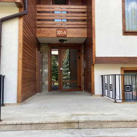 Bright & Lovely In With Free And Garage Apartment *